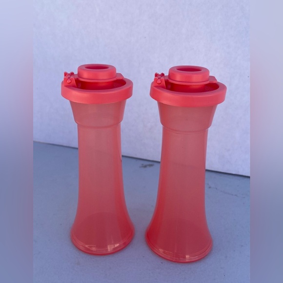 Tupperware Mini 4 Hourglass Salt and Pepper Shakers Small Clear Base